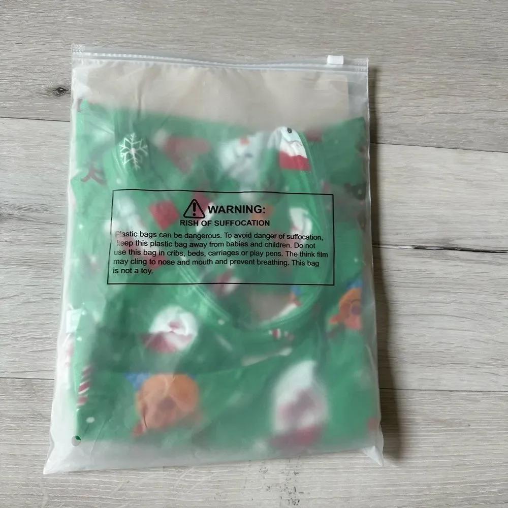 Pure Bambinos The one with Santa Romper Green NWT in packaging‎